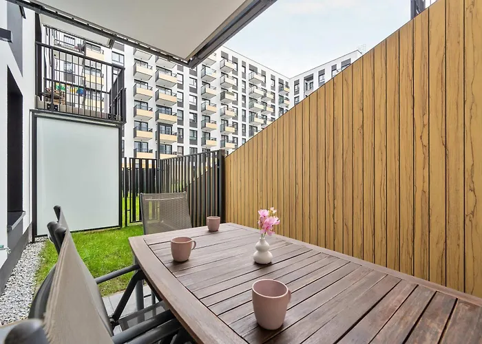 Appartement Stylish For 4 People With Underground Parking By Renters *