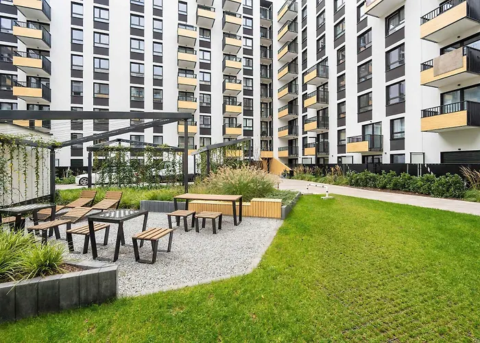 Appartement Stylish For 4 People With Underground Parking By Renters