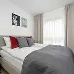 Διαμέρισμα Stylish For 4 People With Underground Parking By Renters Βρότσλαβ