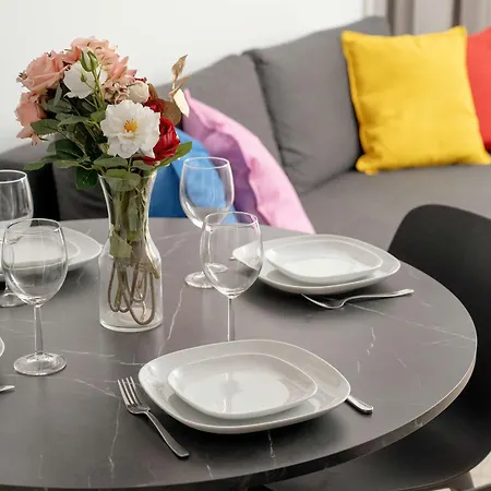 Apartman Stylish For 4 People With Underground Parking By Renters