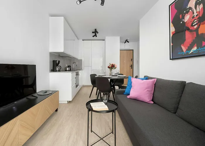 Apartman Stylish For 4 People With Underground Parking By Renters